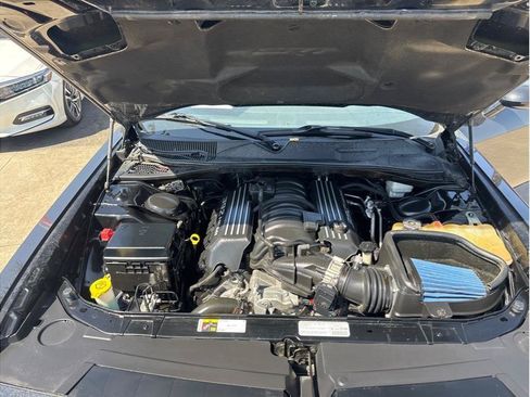 Used 2013 Dodge Challenger SRT8 w/ Harman Kardon Audio Group RWD image 21
