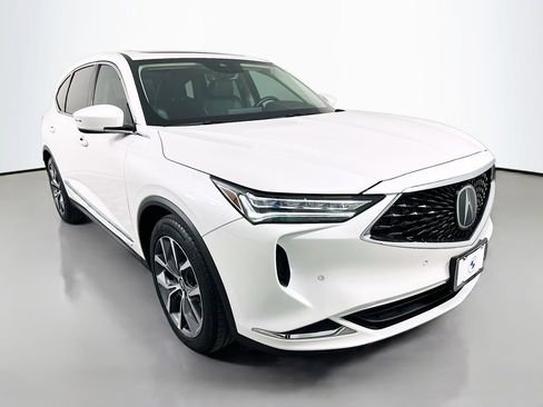 Used 2023 Acura MDX FWD w/ Technology Package image 3