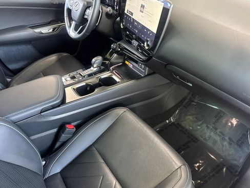 Used 2025 Lexus NX 450h+ AWD w/ Towing Package (2000 Lbs) image 34