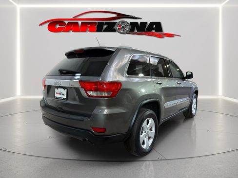 Used 2011 Jeep Grand Cherokee Laredo AWD/4WD image 6