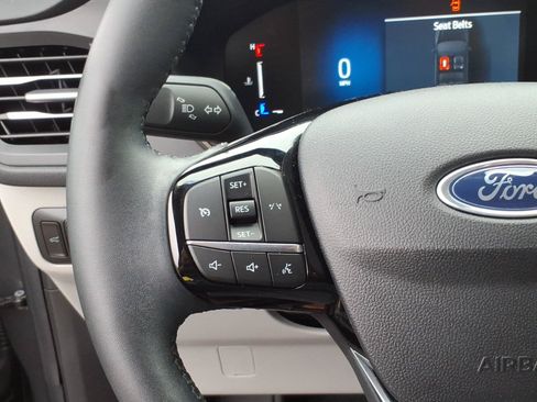 Certified 2023 Ford Escape Active AWD/4WD image 16