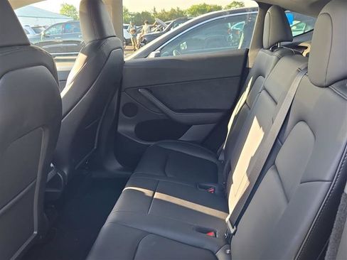 Used 2023 Tesla Model Y Performance AWD/4WD image 6