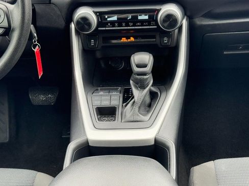 Certified 2025 Toyota RAV4 LE image 17