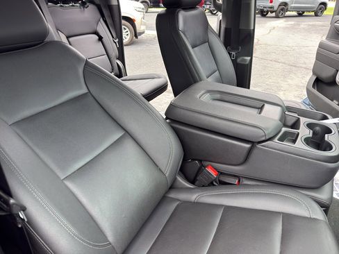 Used 2024 GMC Sierra 1500 SLT AWD/4WD image 29