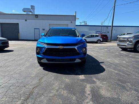 New 2026 Chevrolet Blazer LT w/ Convenience Package FWD image 2