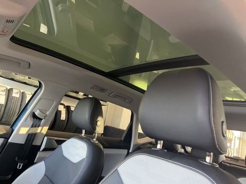 New 2026 Volkswagen Taos SEL image 31