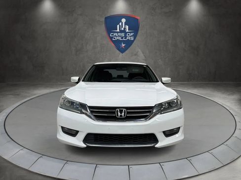 Used 2015 Honda Accord Sport image 9