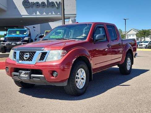 Used 2015 Nissan Frontier SV AWD/4WD image 4