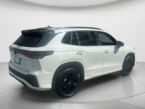 New 2026 Volkswagen Tiguan SE R-Line FWD image 5