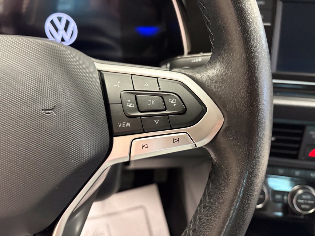 Used 2024 Volkswagen Jetta SE FWD image 12