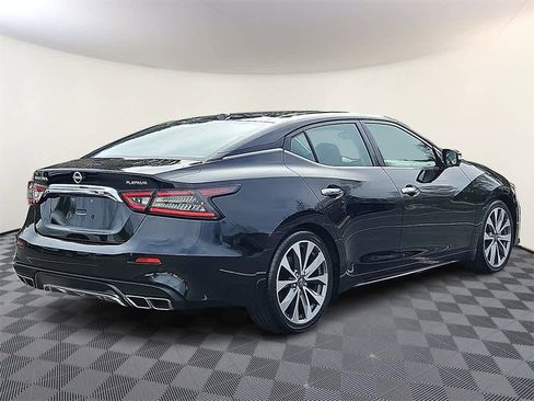 Used 2023 Nissan Maxima Platinum w/ Sport Mat Group image 4