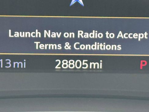 Used 2024 Cadillac XT5 Sportv w/ Technology Package AWD/4WD image 18