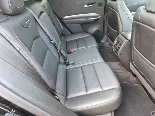 Used 2022 Cadillac XT4 Premium Luxury w/ Enhanced Visibility Package FWD image 21