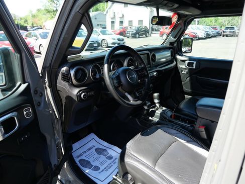 Used 2020 Jeep Wrangler Unlimited Sport S AWD/4WD image 9
