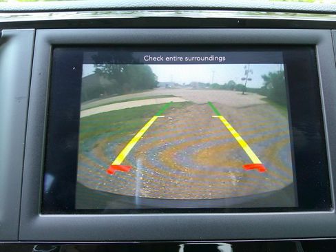 Used 2018 Chrysler Pacifica Touring Plus w/ Tire & Wheel Group image 26