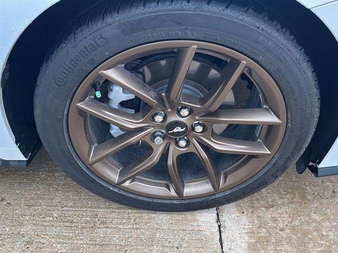 Used 2025 Ford Mustang Premium RWD image 15