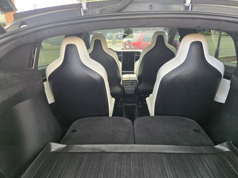 Used 2019 Tesla Model X 100D AWD/4WD image 21