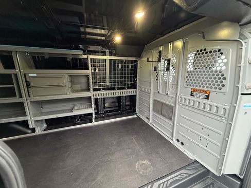 Used 2017 Ford Transit 250 148 Low Roof image 22