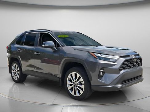 Used 2024 Toyota RAV4 XLE Premium FWD image 8