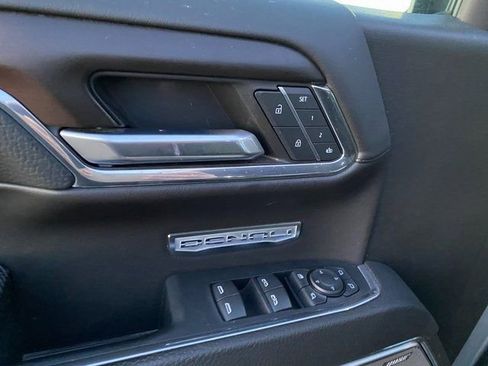 Used 2024 GMC Sierra 1500 Denali w/ Technology Package image 15