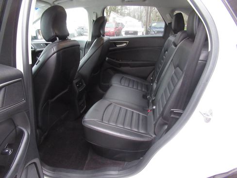 Used 2016 Ford Edge SEL w/ Equipment Group 201A image 15