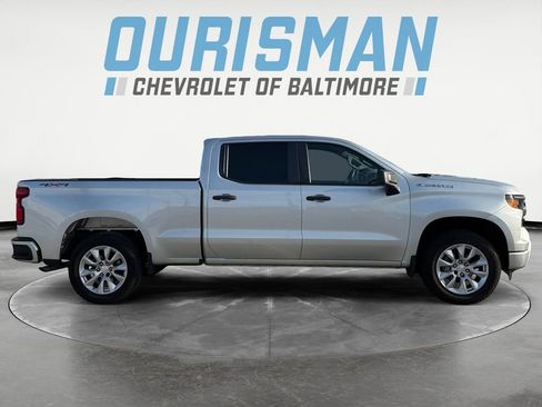 Used 2022 Chevrolet Silverado 1500 Custom image 7