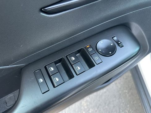 Used 2025 Hyundai Kona SEL image 22