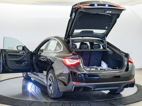 New 2026 BMW i4 xDrive40i w/ Premium Package AWD/4WD image 25