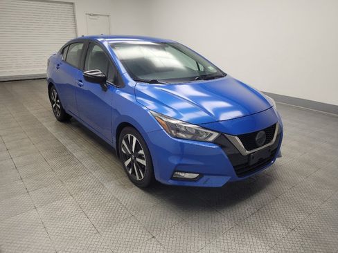 Used 2021 Nissan Versa SR FWD image 13