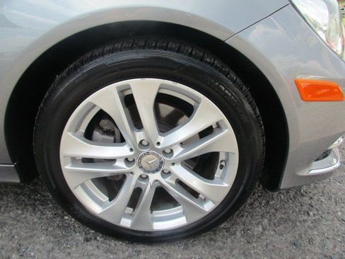 Used 2012 Mercedes-Benz C 300 4MATIC Sedan image 11