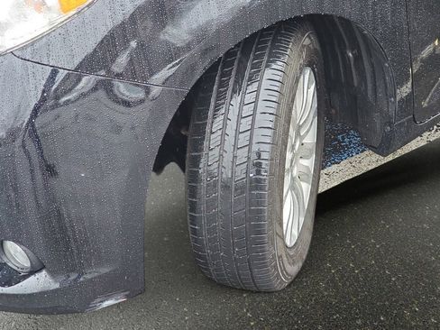 Used 2016 Toyota Sienna XLE image 33