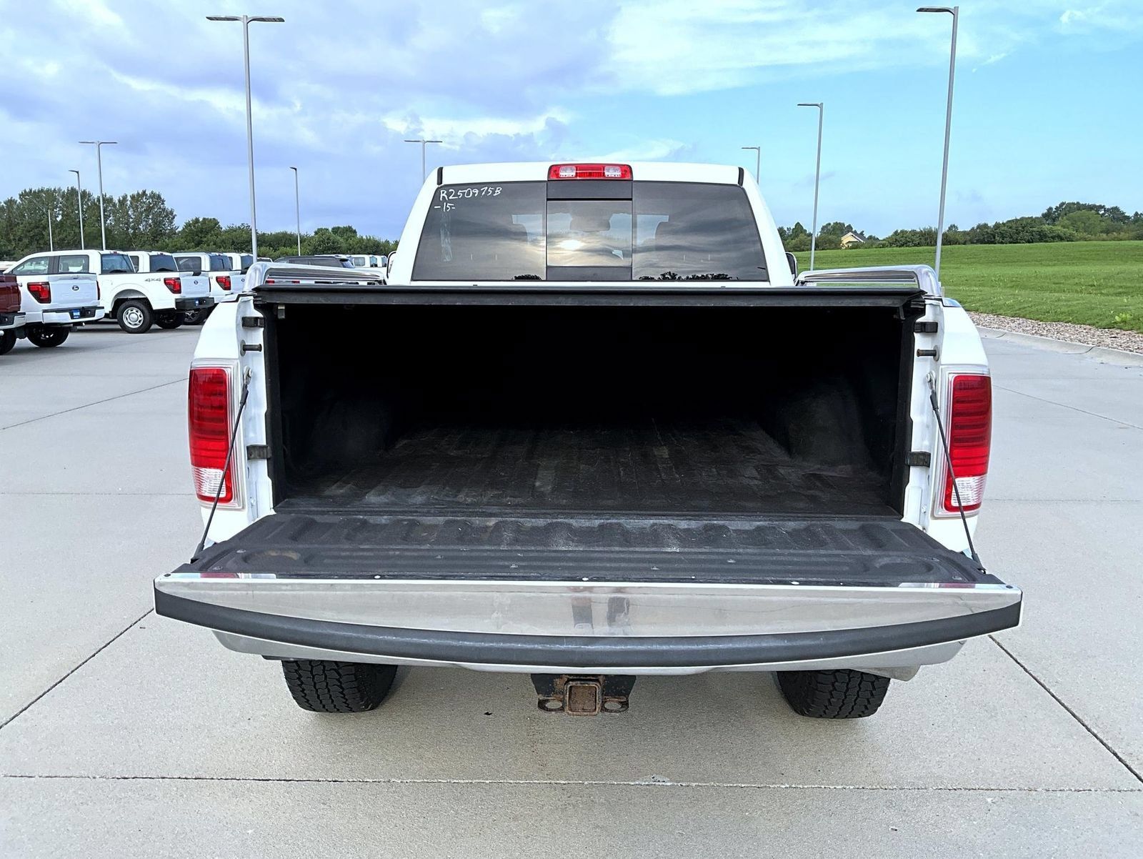 Used 2015 RAM 2500 Laramie w/ Cold Weather Group AWD/4WD image 22