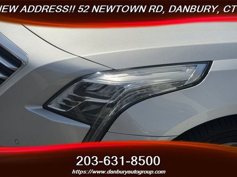 Used 2017 Cadillac CT6 Luxury AWD/4WD image 8