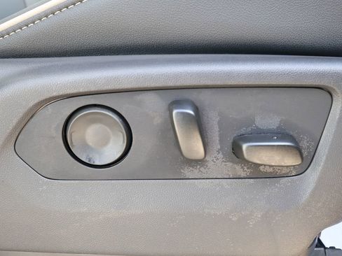 New 2026 GMC Yukon XL Elevation w/ LPO, Elevation Black Package image 44