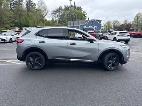 Used 2025 Buick Envision Sport Touring AWD/4WD image 6