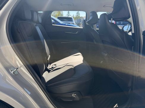 Used 2025 Kia EV6 Light AWD/4WD image 18