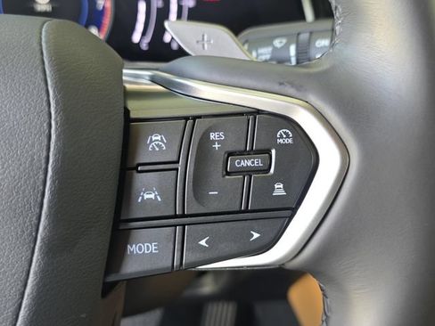Used 2025 Lexus NX 250 FWD w/ Premium Package image 28