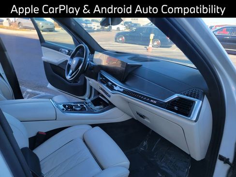 Used 2024 BMW X5 xDrive50e w/ Premium Package image 15