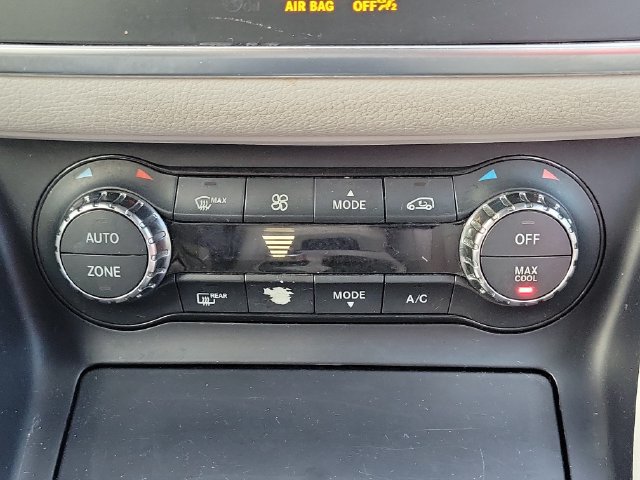 Used 2015 Mercedes-Benz CLA 250 image 27