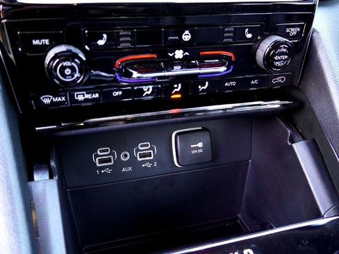 New 2025 Jeep Grand Cherokee L Limited image 13