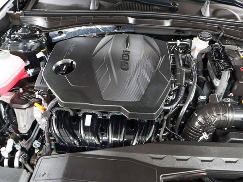 Used 2024 Hyundai Sonata SEL FWD image 28