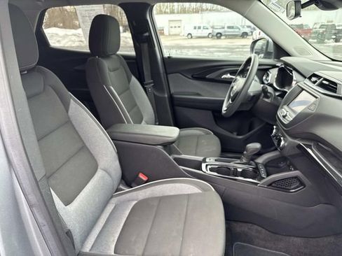 Used 2023 Chevrolet TrailBlazer LT image 28
