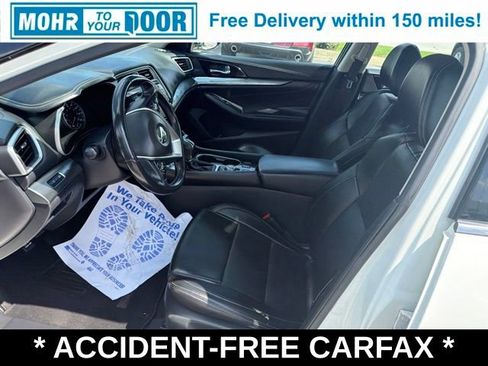 Used 2022 Nissan Maxima SV w/ Floor Mat Group FWD image 14