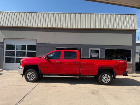 Used 2017 Chevrolet Silverado 2500 W/T w/ Snow Plow Prep Package AWD/4WD image 1