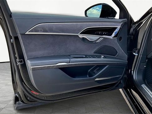 Used 2024 Audi A8 L 3.0T w/ Comfort Plus Package image 18
