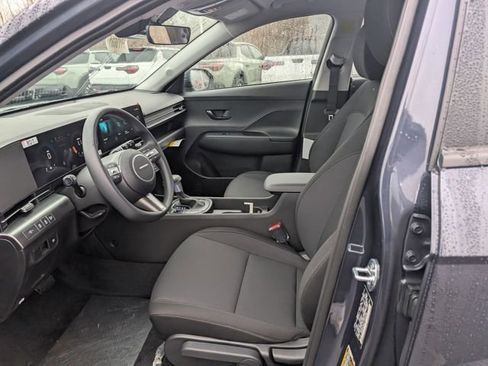 New 2026 Hyundai Kona SE image 14