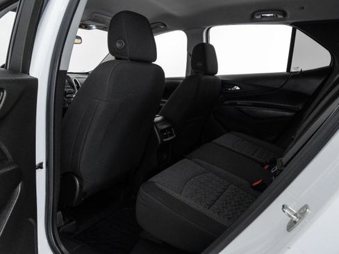 Used 2022 Chevrolet Equinox LT w/ Driver Convenience Package image 35