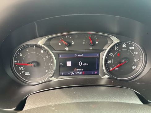Used 2022 GMC Terrain SLT w/ Infotainment Package II FWD image 19