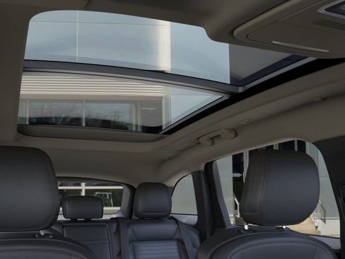 New 2026 Lincoln Nautilus Reserve AWD/4WD image 22