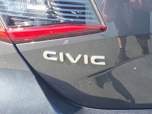 Certified 2025 Honda Civic Sport image 7